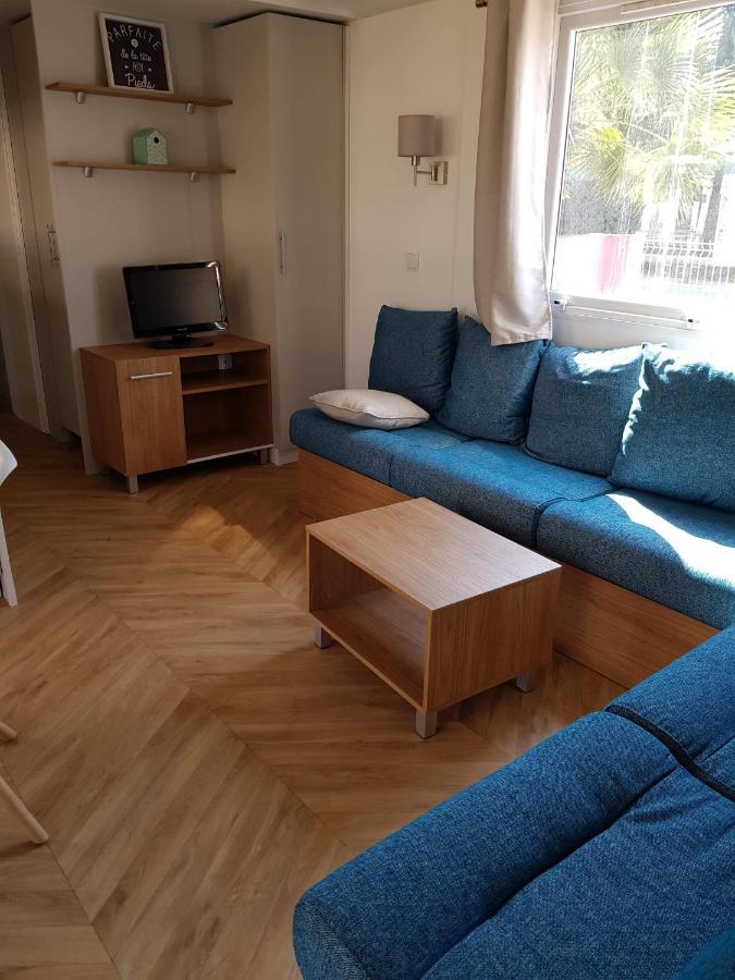 Mobilhome La Carabasse Vias Exterior foto